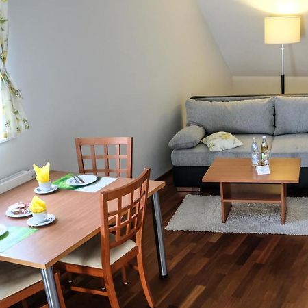 Jungingers Aparthotel Holzheim  Экстерьер фото